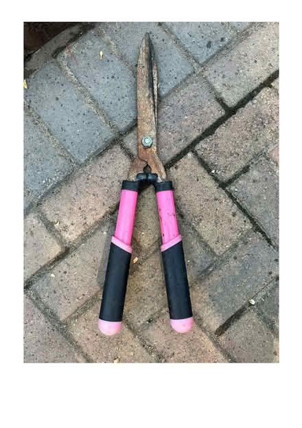 Photo of free Shears (Canford Heath BH17) #1