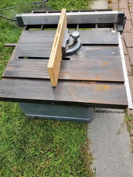Photo of free Craftsman table saw (Near Experimental Farm) #1