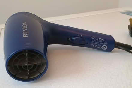 Photo of free Revlon hair dryer (Barbourne WR3) #2