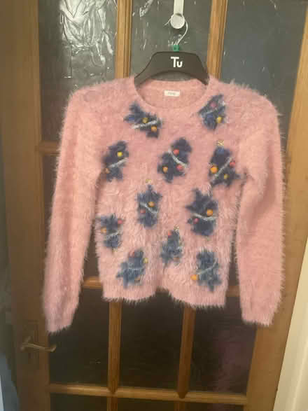 Photo of free Girls Christmas jumper (South norwood) #1