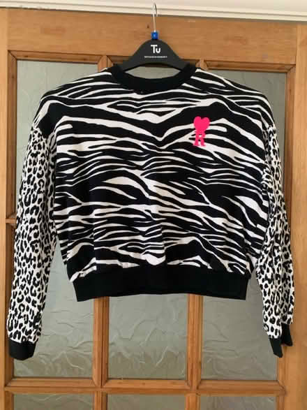 Photo of free Girls river island jumper (South norwood) #4