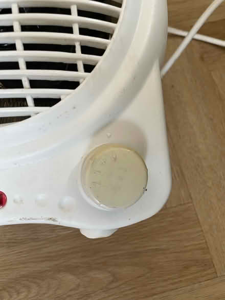 Photo of free Heater and fan (Dore, S17) #2