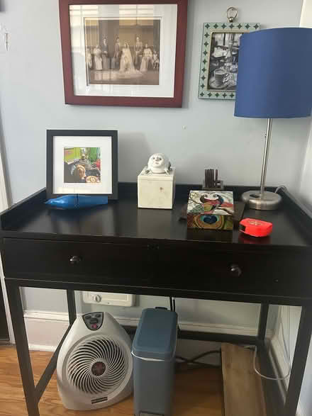 Photo of free Small desk with drawers (Petworth) #1