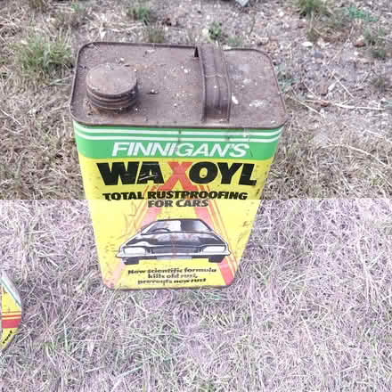 Photo of free waxoyl tins (near Addenbrookes, CB1) #1