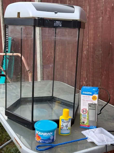 Photo of free Fish tank (ME10) #3