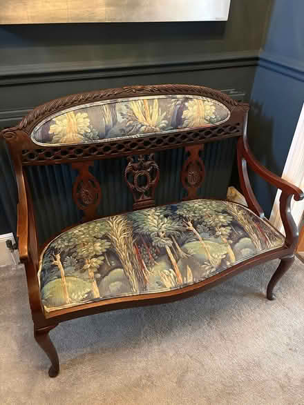 Photo of free Occasional seat (East molesey KT8) #1