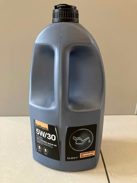 Photo of free Car engine oil 5W/30 (Oakridge - RG21) #1