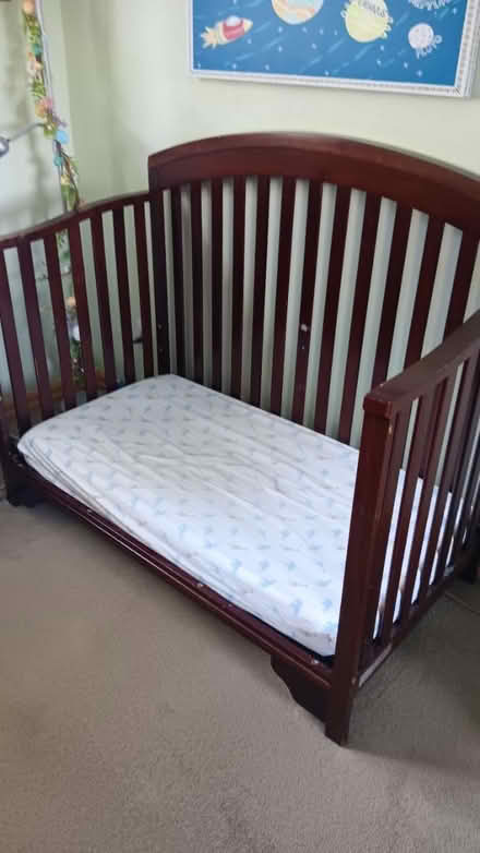 Photo of free Crib (Newmarket) #1