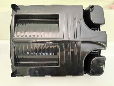 Photo of free Sterilite dish drying rack (1075 Valencia Avenue) #3