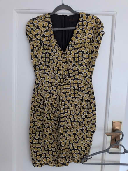 Photo of free Short patterned dress S (W5) #1