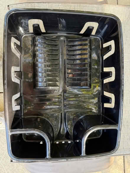 Photo of free Sterilite dish drying rack (1075 Valencia Avenue) #4
