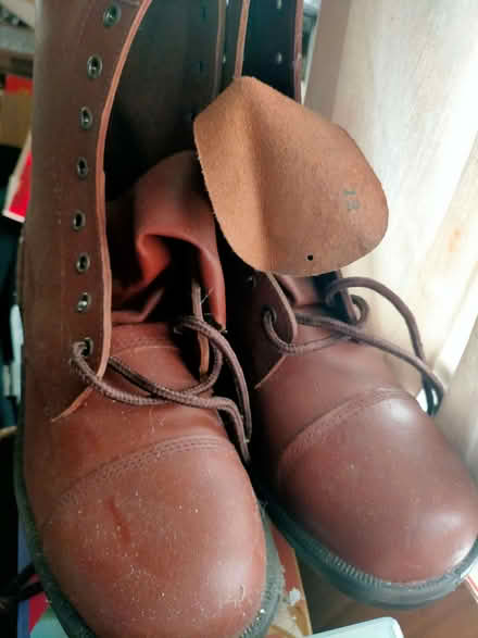 Photo of free Brand new boots, size 9 (New Lane L40) #1