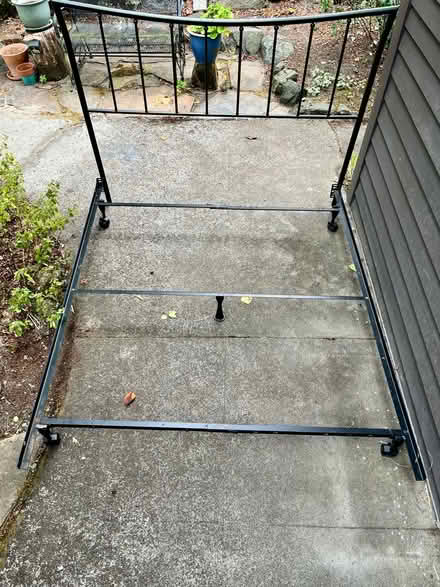 Photo of free Metal bed frame (Wallingford) #2