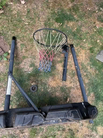 Photo of free Free standing basketball ball hoop (Caversham Rg4) #3