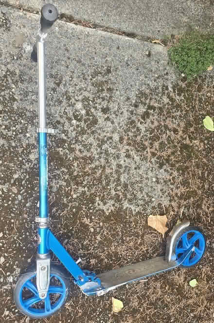 Photo of free Razor Scooter (Broadview) #1