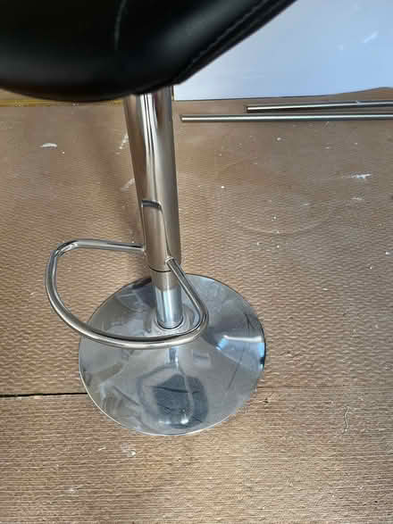 Photo of free Bar stool (Orpington) #3