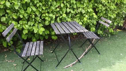 Photo of free Outdoor table and chairs (Earlsfield SW18) #1