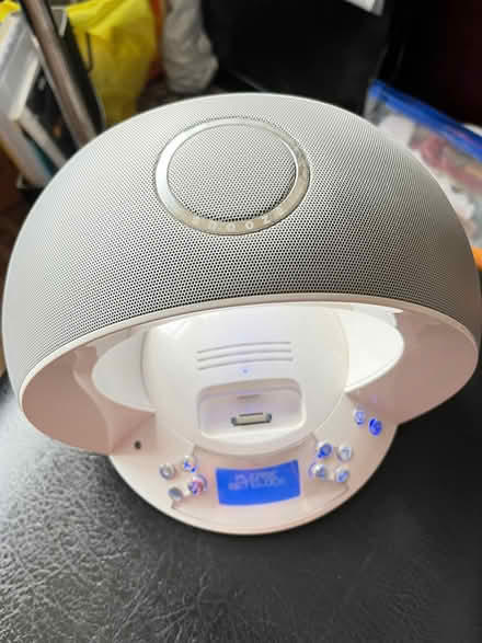 Photo of free Clock Radio Alarm (Baguley M33) #3