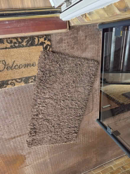 Photo of free Brown Rug (Ramsgate CT11) #1