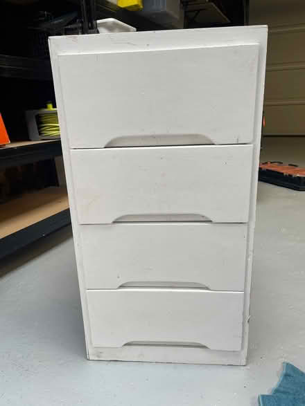 Photo of free Chest of drawers (The Grange EH9) #1