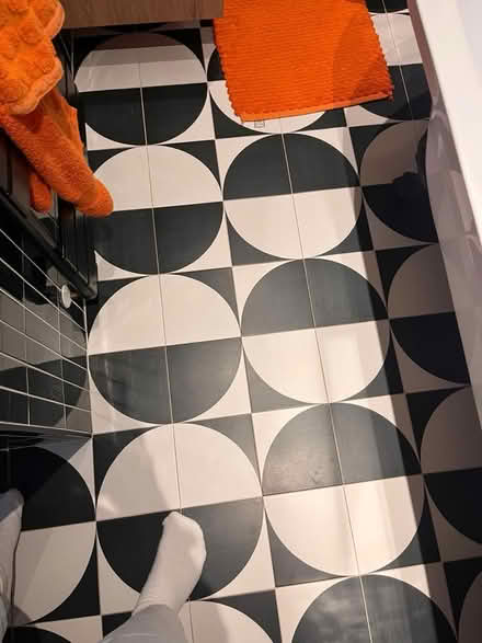 Photo of free Bathroom tiles (Willesden Green NW2) #3