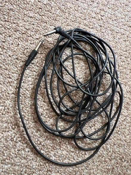 Photo of free Electric guitar/amp cable (Walton Cardiff GL20) #1
