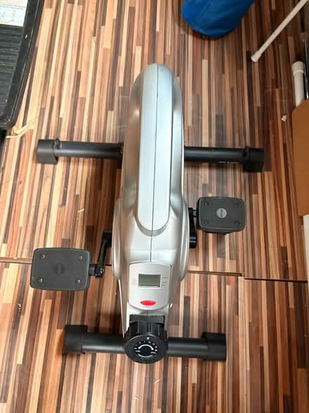 Photo of free Desk bike (Gl15 4rl) #1