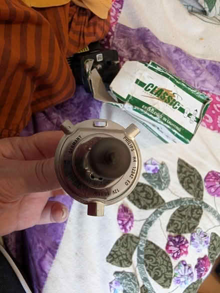 Photo of free Halogen bulb ?for motor bike.B0472CL (Alperton HA0) #4