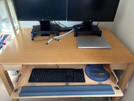 Photo of free Light wood desk (Hurstpierpoint BN6) #3