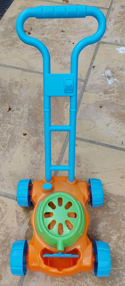Photo of free Toy bubble blowing lawn mower (Top Amersham HP6) #1