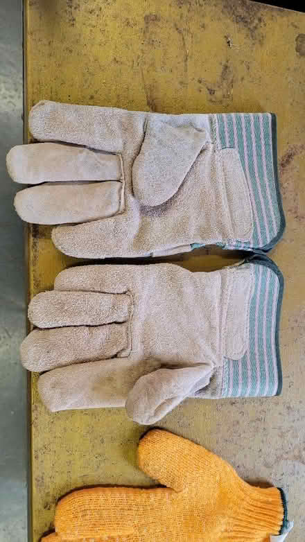 Photo of free Safety Gloves (Dursley GL11) #1