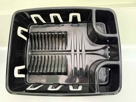 Photo of free Sterilite dish drying rack (1075 Valencia Avenue) #2