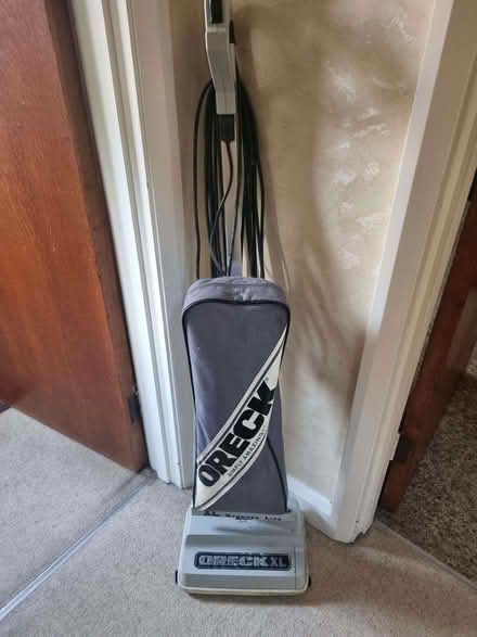 Photo of free Oreck xl vacuum cleaner (Welwyn Garden City AL8) #1