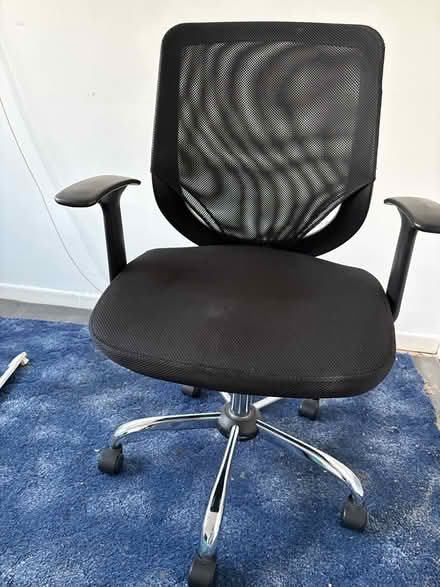 Photo of free Office / computer chair (Oswestry SY11) #1