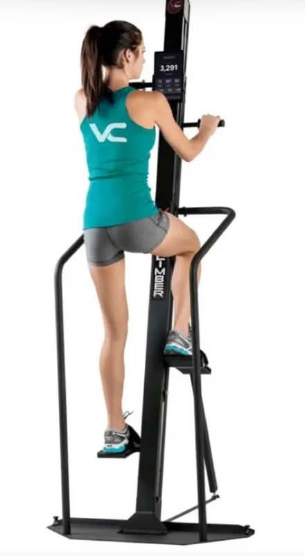 Photo of free Versa climber (Grand View-on-Hudson) #3