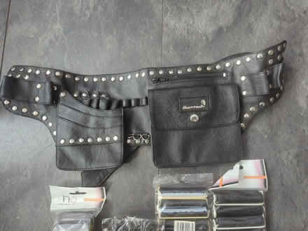 Photo of free Hairdressers belt and accessories (Chessington KT9) #2