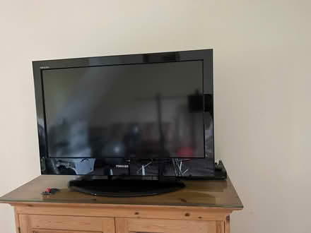 Photo of free Toshiba TV (Fobbing SS17) #1