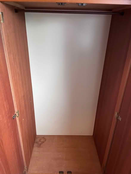Photo of free Shreiber Wardrobe (Llandrillo yn Rhos LL28) #4