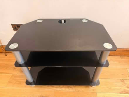 Photo of free Small cute TV unit (Walthamstow E176AG E17) #1
