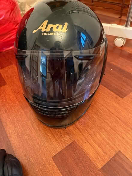 Photo of free Motorbike helmet and gloves (bognor regis PO22) #1