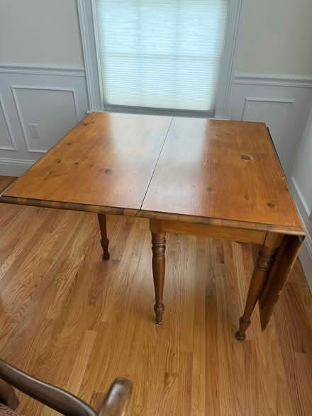 Photo of free Expandable Table (Rt 9 and Overbrook, Wellesley) #2