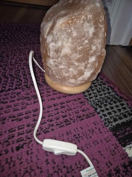 Photo of free Working Himalayan salt lamp (Welling DA16) #4
