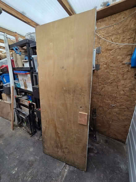 Photo of free Interior door inc hinges (Lostock Hall PR5) #1