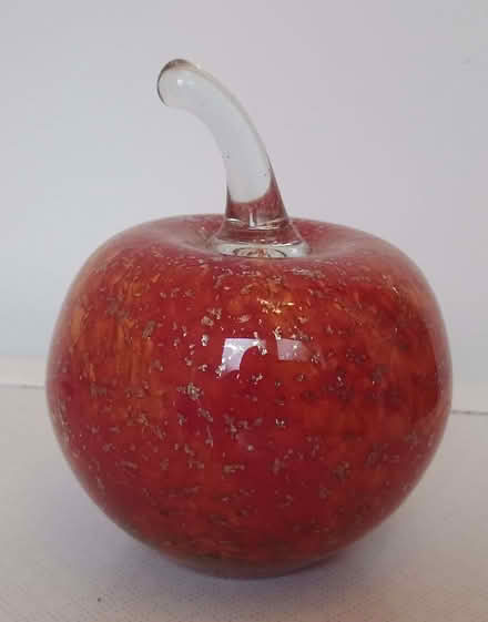 Photo of free Red glass apple (Barbourne WR3) #1