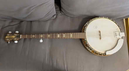 Photo of free Banjo (Caldecott OX14) #1
