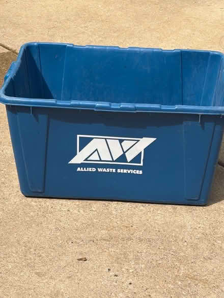 Photo of free Recycle bins (Downers Grove) #1