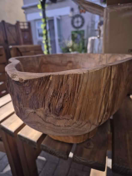 Photo of free Large wooden bowl (Welling DA16) #3