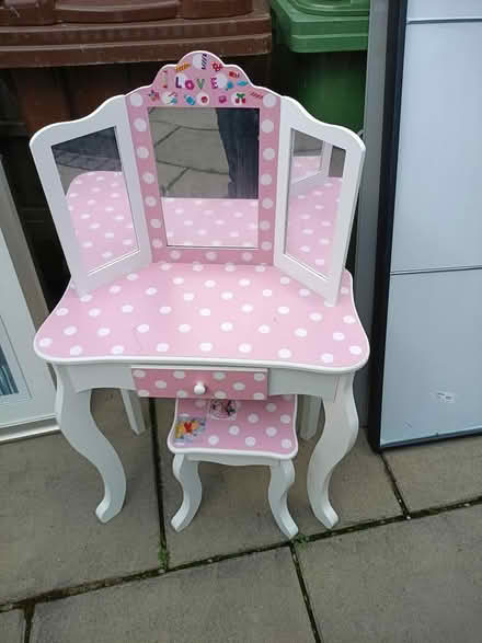 Photo of free Child's Dressings Table (WN6 Wigan) #1