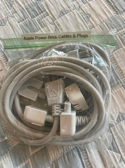 Photo of free Apple power brick extensions (DC side of Warrenton) #1
