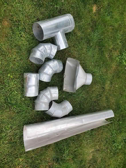 Photo of free 4 inch ductwork pieces (Near Experimental Farm) #1